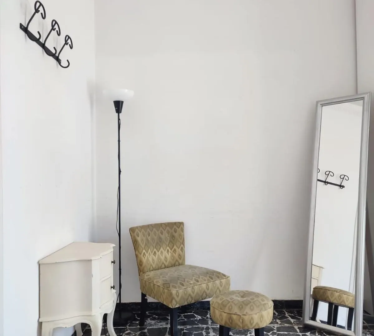 Nice Room Close To City Center Florence Italy